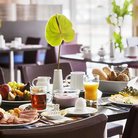 Intercityhotel Duisburgo