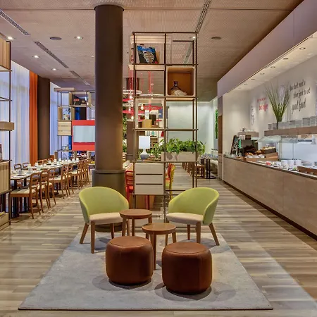 Intercityhotel 4* Duisburgo