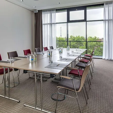Intercityhotel Duisburgo
