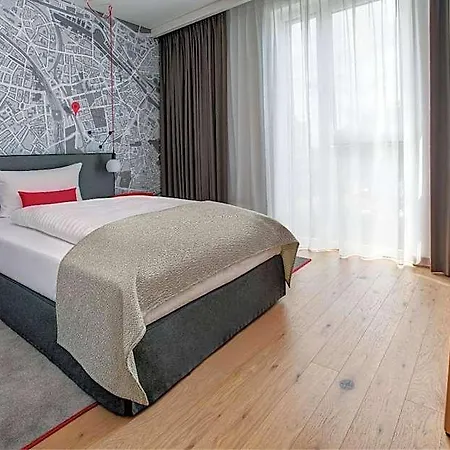 Hotel Intercityhotel 4*