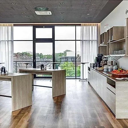 Intercityhotel 4*