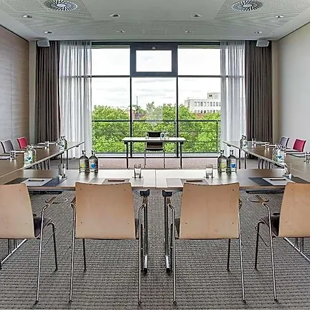 Hotel Intercityhotel 4*