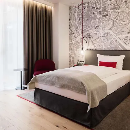 Hotel Intercityhotel 4*